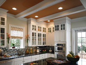 Дизайн кухонь с низкими потолками