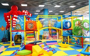 Детская развлекательная комната в торговом центре