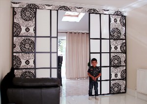 Японские шторы для разделения комнаты