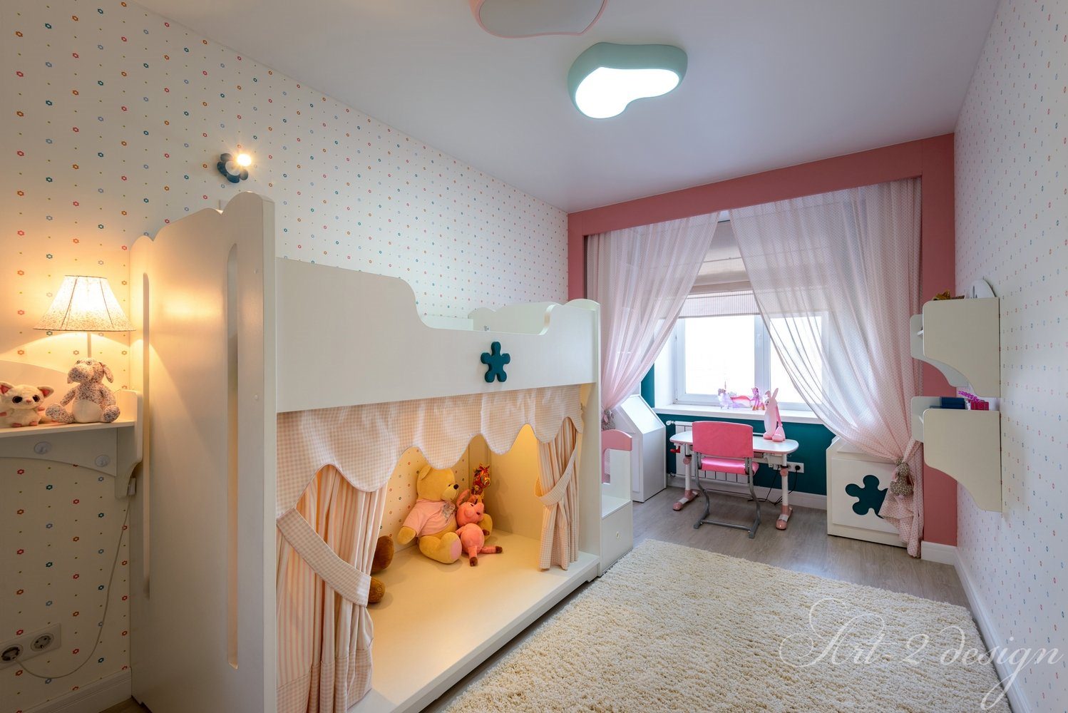 Уголок для ребенка в однокомнатной квартире для девочки