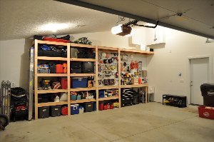 Полки в гараже