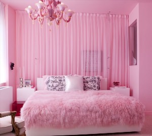 Розовые спальни