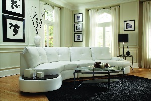 Белый диван в интерьере