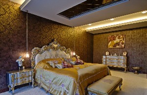 Золотая комната