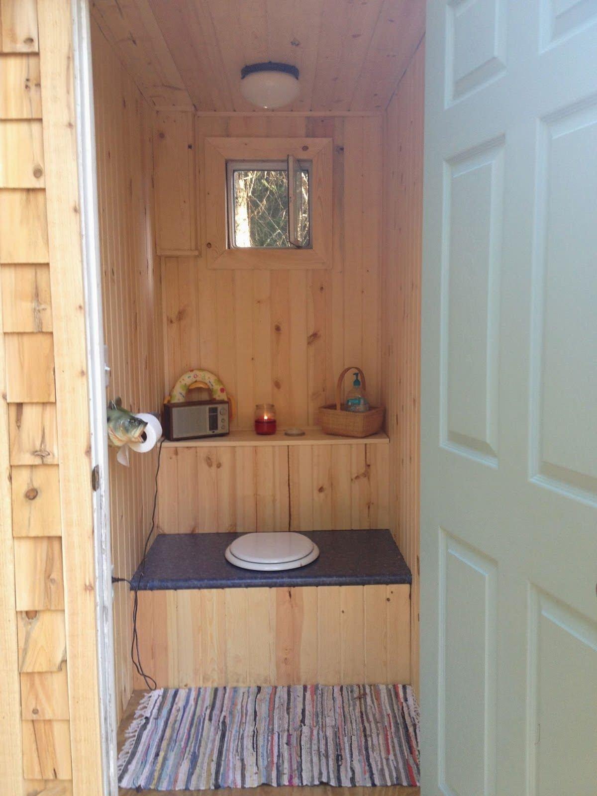 Туалет садовый, дачный деревянный
