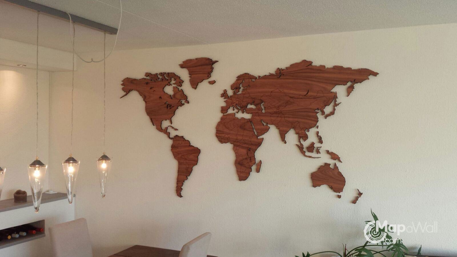 Карта из дерева на стену