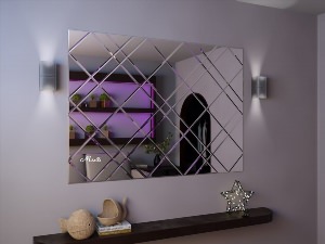 Зеркальное панно в гостиной