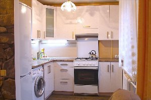 Маленькие кухни со стиральными машинами