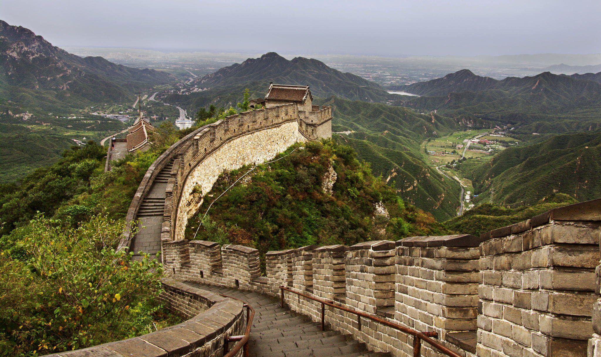 Почему великая китайская. Китай Великая китайская стена. Великая китайская стена Сычуань. Пекин китайская стена. Участок Великой китайской стены Мутяньюй.