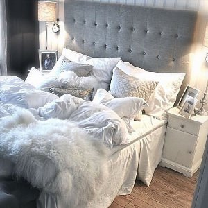 Комната с подушками