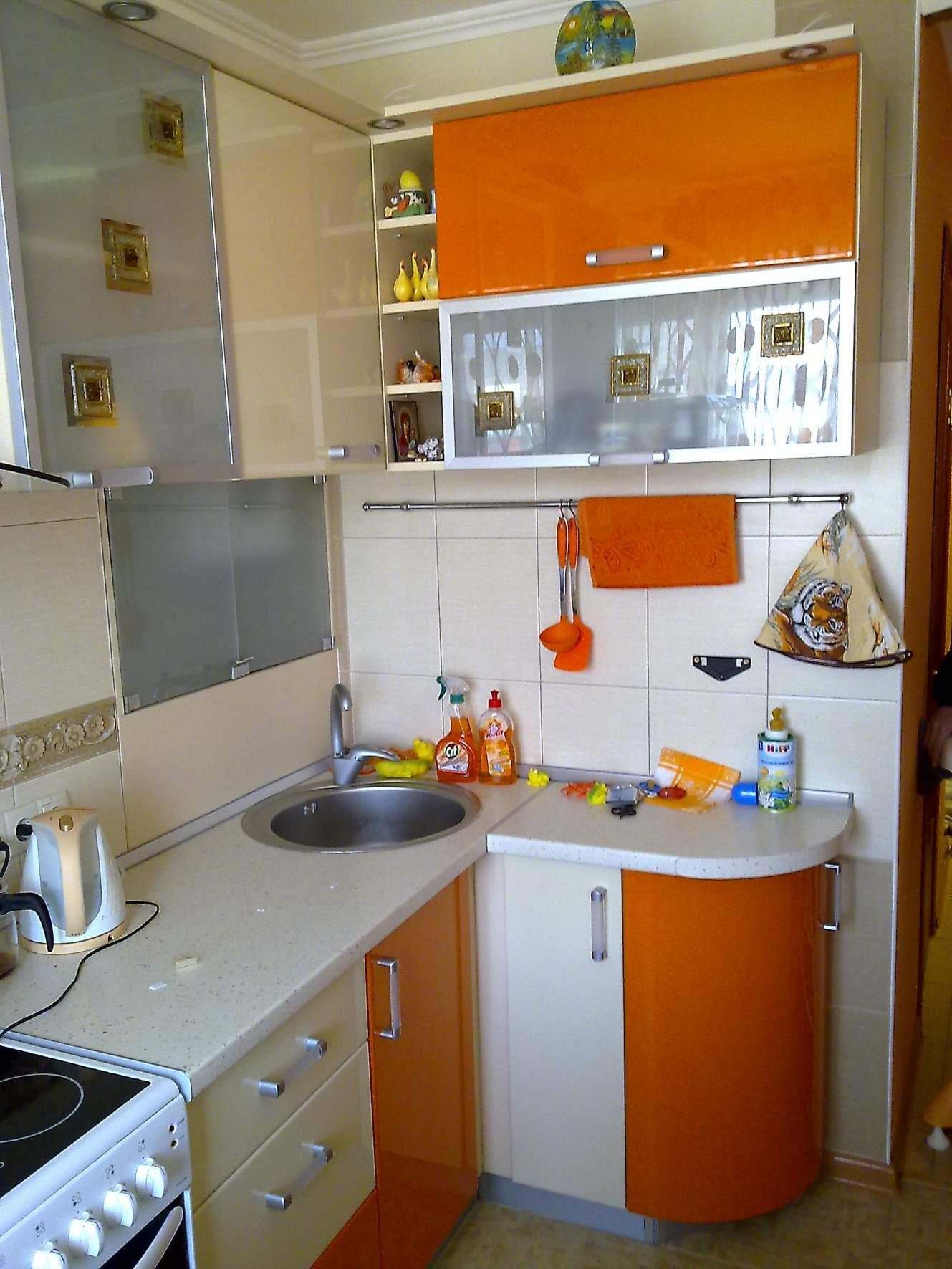 Кухня угловая в панельном доме фото