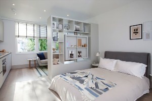 Дизайн однокомнатной квартиры с кроватью