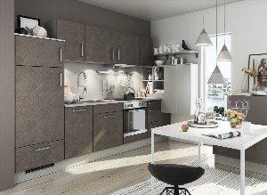 Дизайн кухни с серым кухонным гарнитуром