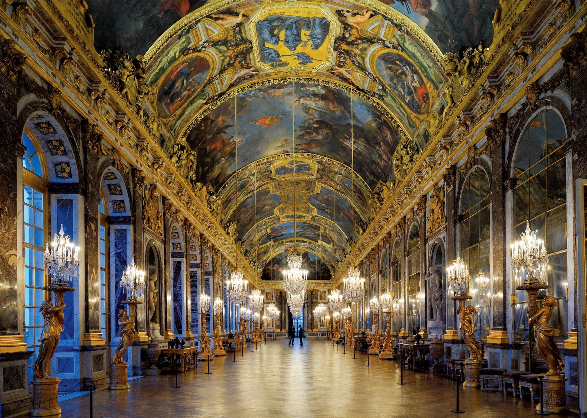Галереи версаля. Ардуэн мансар Версаль. Жюль Ардуэн мансар Версальский дворец. Версальский дворец Версаль внутри. Версаль зеркальная галерея Версальского.