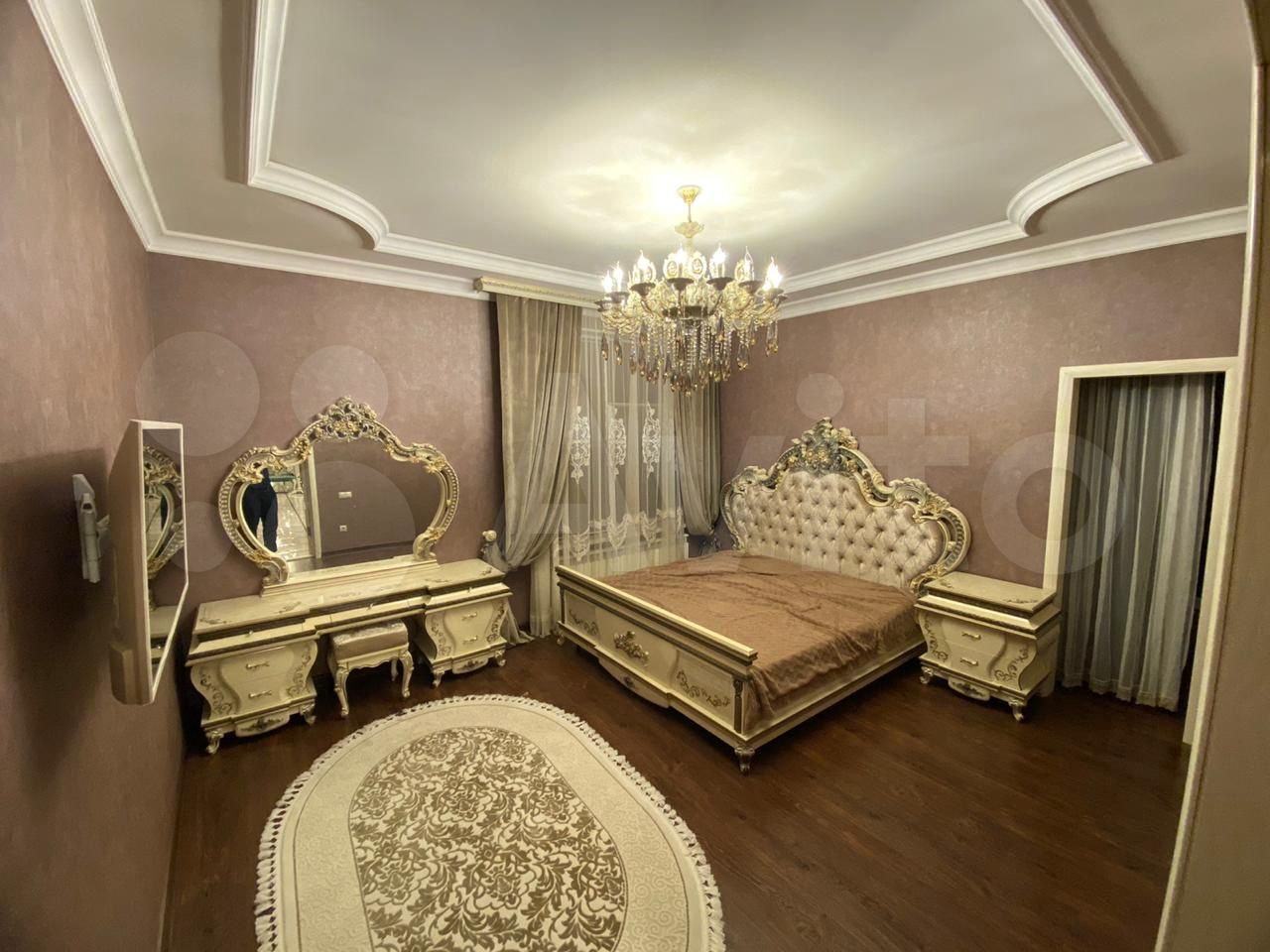 Аренда квартир грозный. Красивые квартиры в Грозном. Квартира Кадырова. Апартаменты Кадырова в Грозном. Дворец Кадырова.