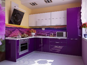 Кухня в фиолетовых цветах