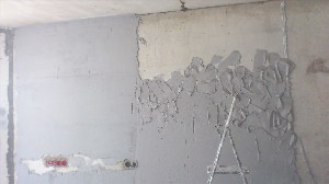 Стены после штукатурки