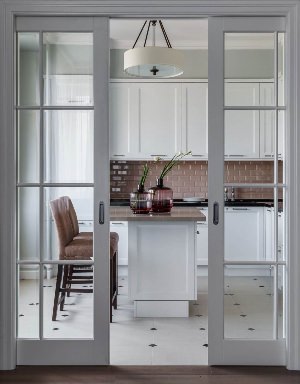 Стеклянные раздвижные двери на кухню