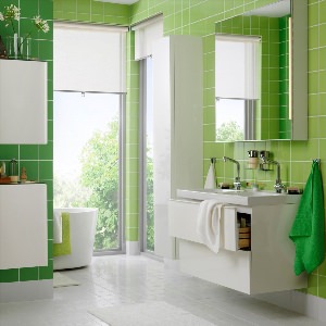 Бело зеленая ванная комната