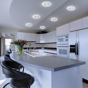 Встраиваемые светильники в потолок на кухне