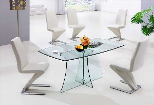 Стеклянные столы для кухни дизайнерские