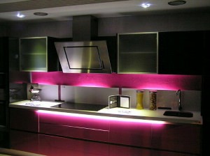 Подсветка рабочей зоны на кухне