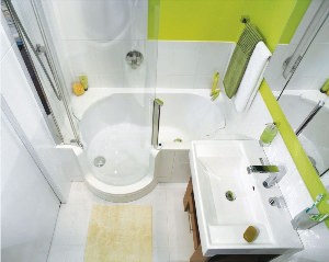 Дизайн маленьких ванн с туалетом