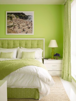 Зеленый цвет стен в спальне