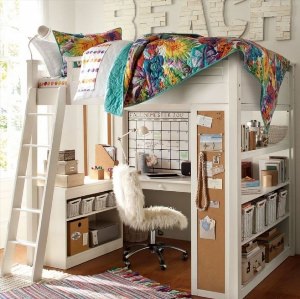Дизайн детских комнат с кроватью чердаком