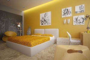 Комната с желтыми обоями