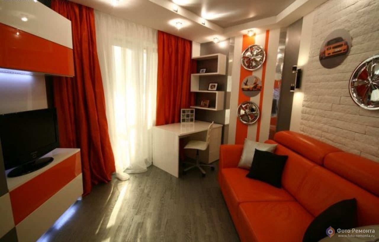 Н б комната. Комната подростка с диваном. Диван в комнату подростка мальчика. Комната в стиле Азимо. Комната для мальчика в оранжевых тонах.