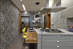 Дизайн серой кухни в современном стиле