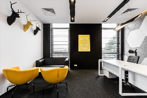 Креативный дизайн маленького офиса