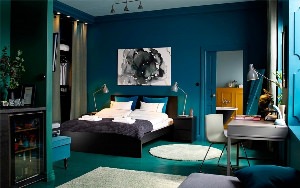 Сине зеленая спальня
