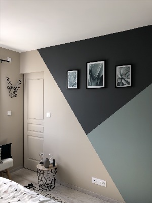 Интерьер с покрашенными стенами в квартире